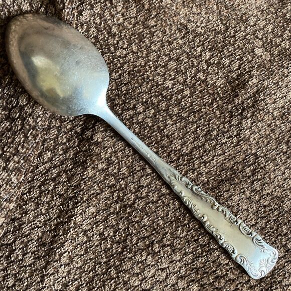 Antique 1847 Rogers Bros AI Portland Silverplate Serving Spoon 8.25” - Picture 2 of 4